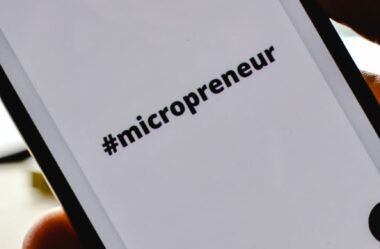 Torne-se um Especialista em Empreendedorismo Digital: Passo a Passo para Iniciar Seu Negócio Online com Sucesso