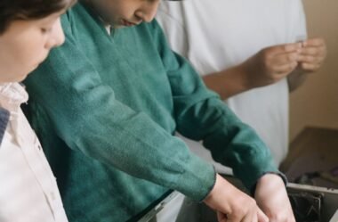 Domine a Montagem de Computadores: Da Teoria à Prática para Iniciantes na Área de TI