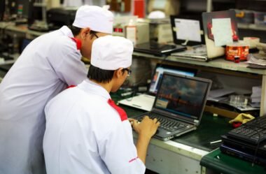 Domine a Montagem de Computadores: Aprenda na Prática e Prepare-se para o Mercado de Trabalho!