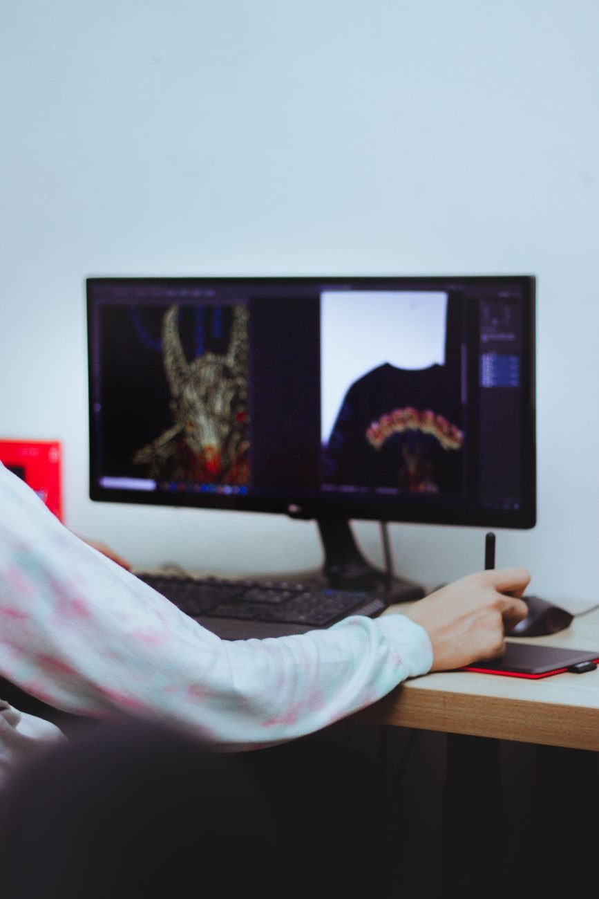 Domine a Arte do Design Gráfico: Crie projetos impactantes com ferramentas essenciais para sua carreira