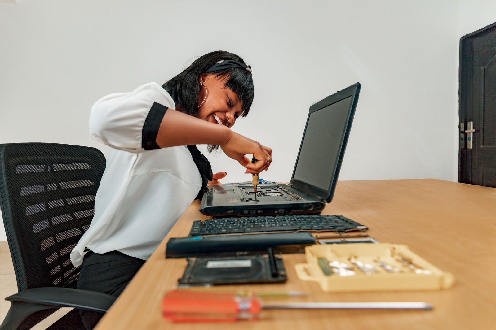 Como aprender Manutenção de Computadores do zero e garantir emprego